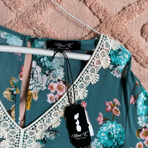 Anthropologie Papillon Crochet Lace Romper Floral Long Sleeve NWT Small - Picture 2 of 4